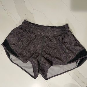 Lululemon hotty hot run short size 6